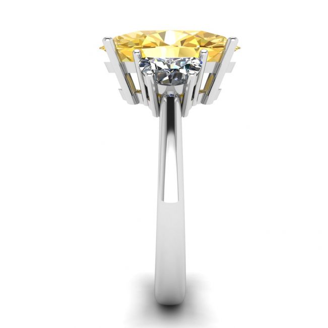 オーバル イエロー ダイヤモンド サイド ハーフムーン ホワイト ダイヤモンド リング ホワイト ゴールド - 写真 2