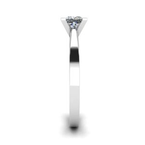 未来的なスタイルのプリンセス カット ダイヤモンド リング - 写真 2