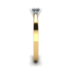 未来的なスタイルのプリンセスカット ダイヤモンド リング (イエローゴールド) - 写真 2