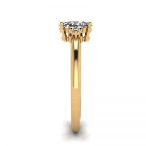 オーバル ダイヤモンド 3 サイド ダイヤモンド リング イエローゴールド - 写真 2
