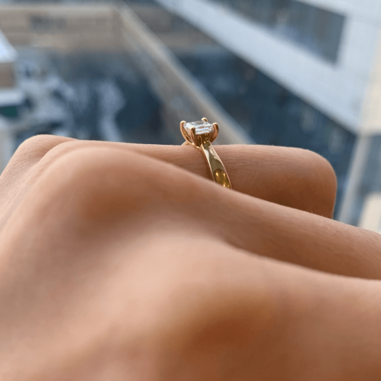 楽天市場】婚約指輪 プリンセスカット ダイヤモンド イエロー