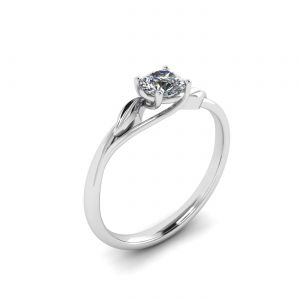 自然をインスピレーションにしたダイヤモンドの婚約指輪 - 写真 3